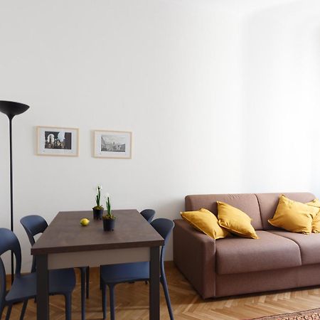 Renovated 3 Bedroom Apartment In The City Center Turin Extérieur photo